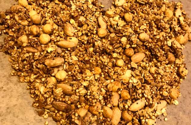 My easy and delicious granola recipe